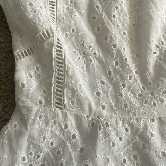 Pretty Little Thing eyelet dress - Picture 5 of 5